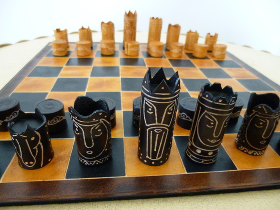 jogo de xadrez de couro