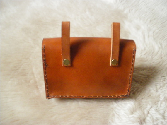Bolsa de couro feita à mão para cinto