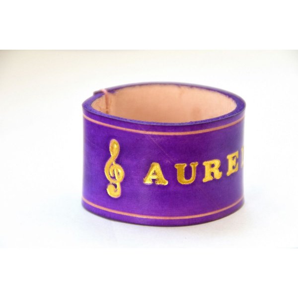 Rond de serviette personnalis&eacute; avec gravure dor&eacute;e