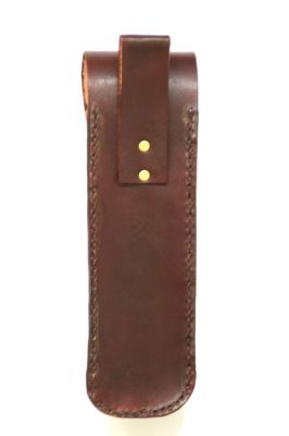 avec un passant sur le haut à l'arrière